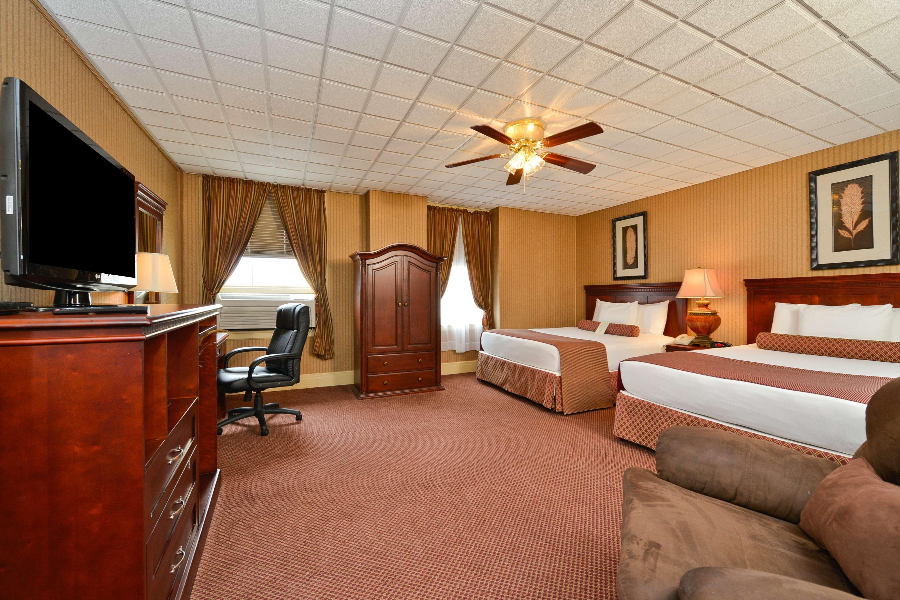 Best Western Plus Sidney Lodge Buitenkant foto