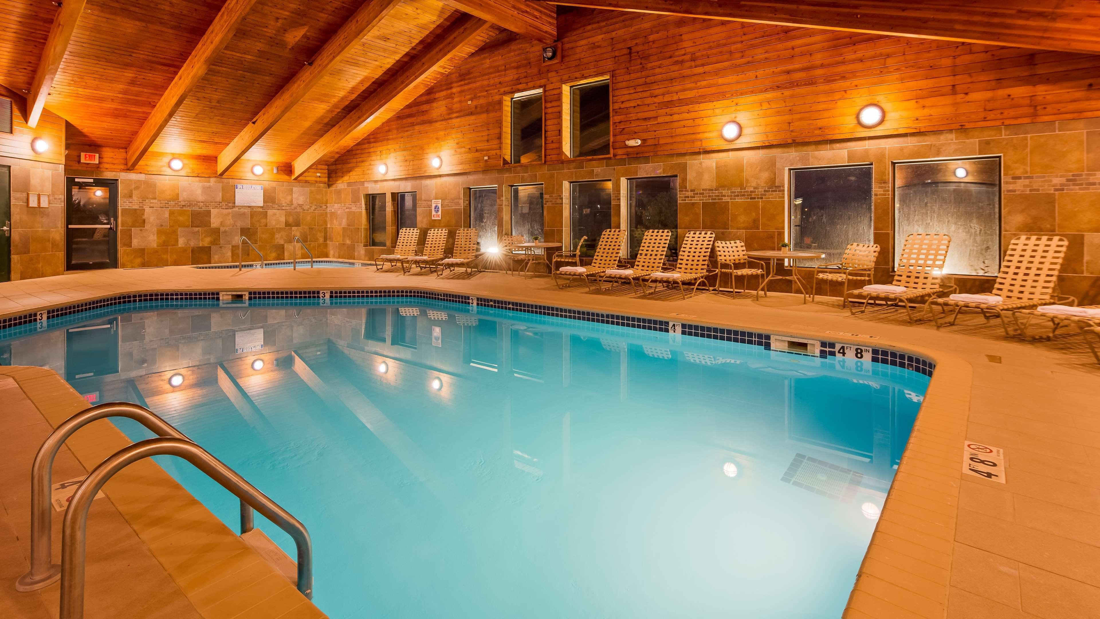 Best Western Plus Sidney Lodge Buitenkant foto