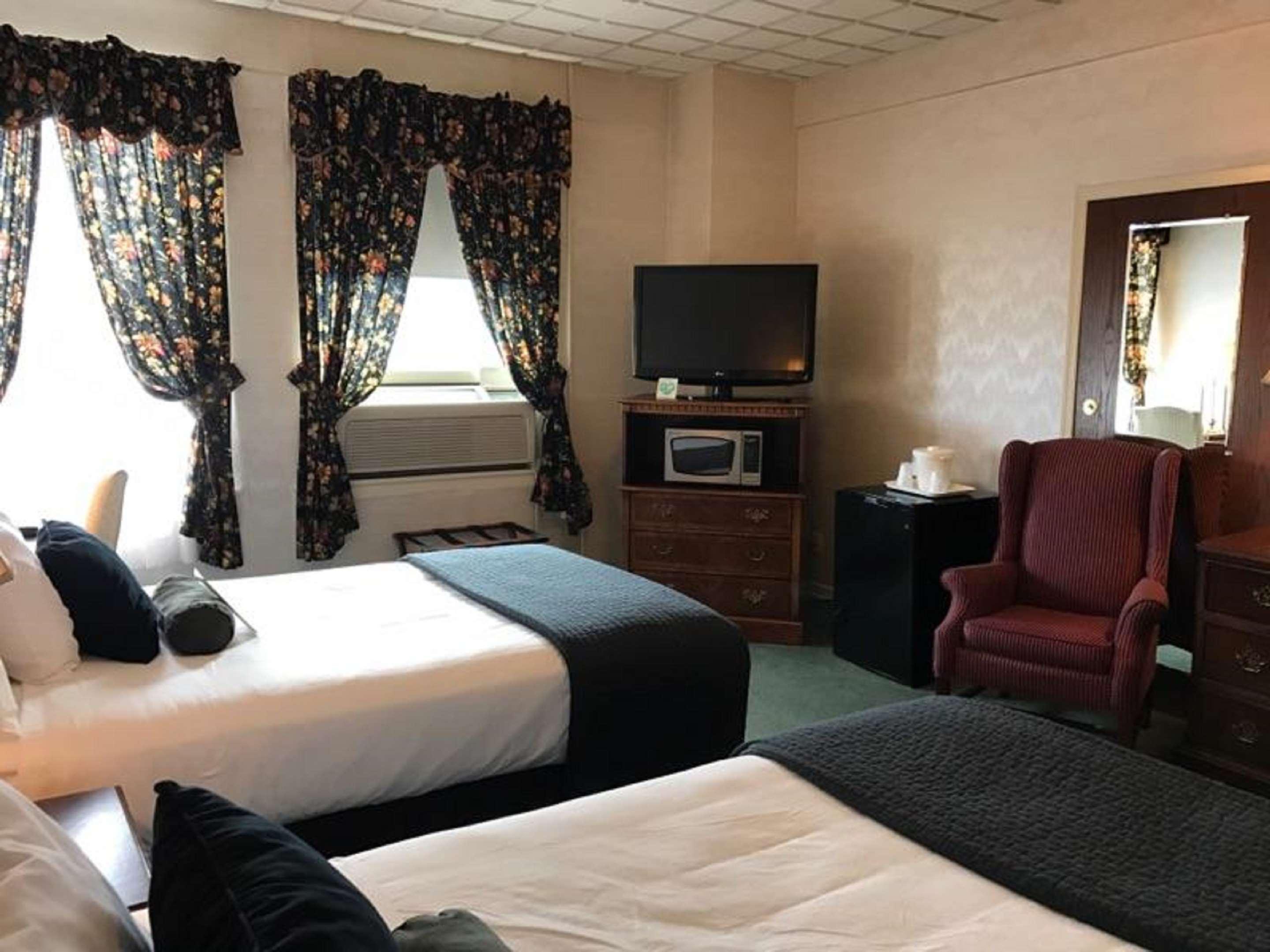 Best Western Plus Sidney Lodge Buitenkant foto